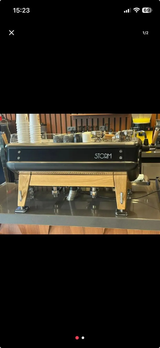 Espresso makinesi vitrini